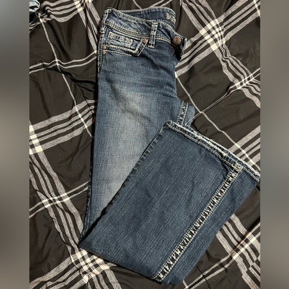 Women’s boot cut Silver brand jeans - Picture 3 of 5